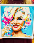 Marilyn 'Keep Smiling'